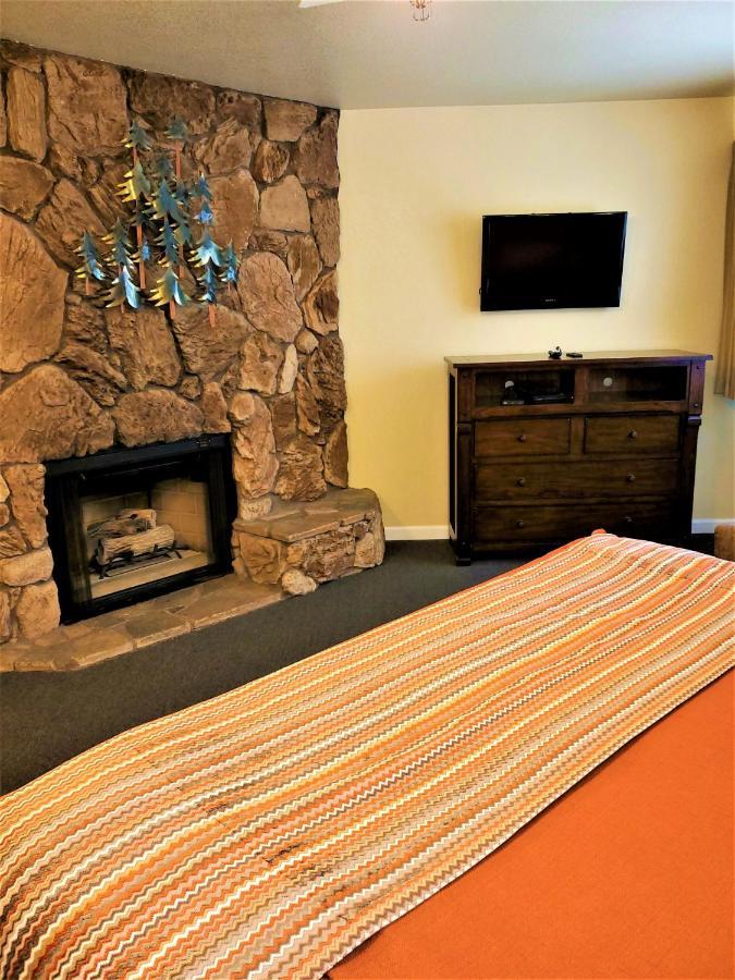 Getaways At Snow Lake Lodge Lac Big Bear Extérieur photo